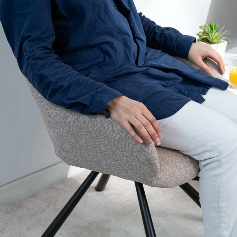 Lot de 2 chaises de salle à manger scandinaves avec accoudoirs en tissu beige - BETH