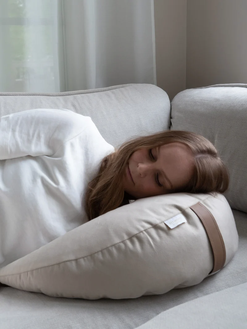 KUU feeding pillow | beige