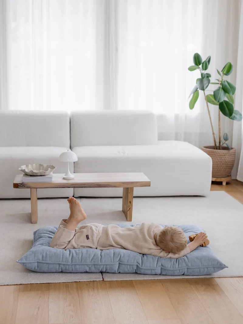 VIENO tufted floor cushion | light blue