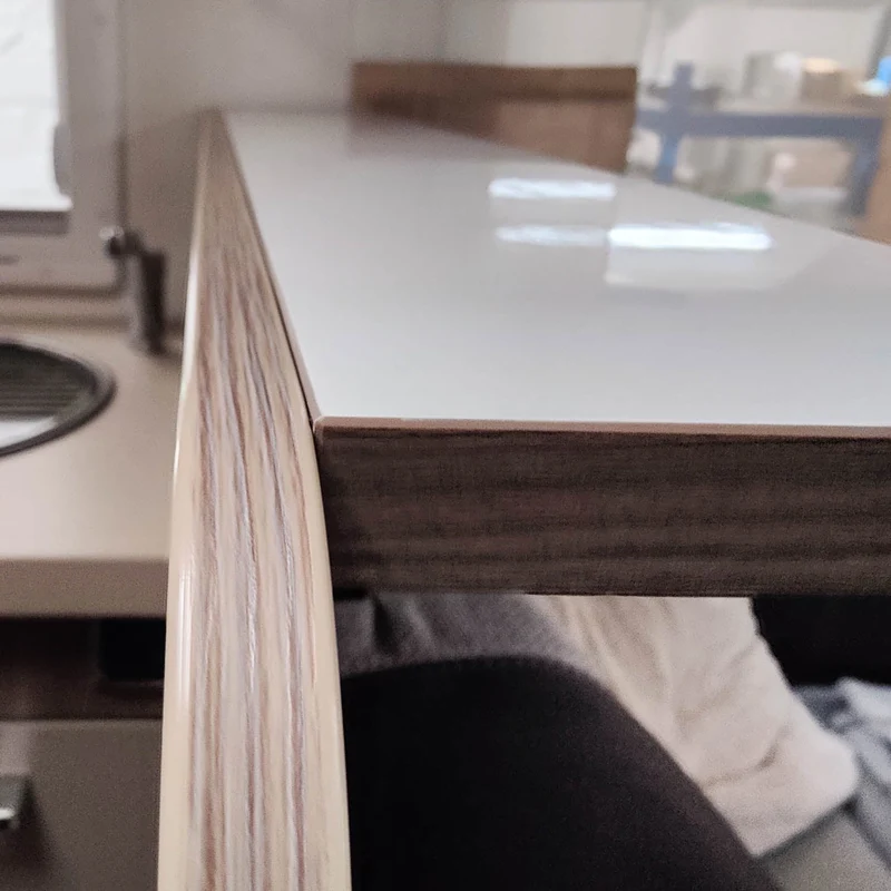 Tablette de rangement pour les modèles Chausson et Challenger