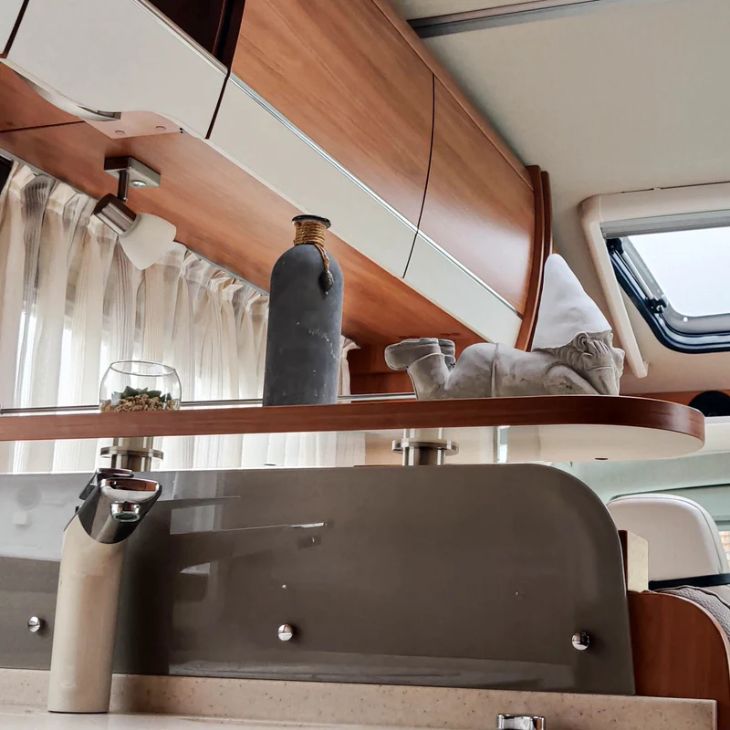 Tablette de rangement en 2 parties pour les modèles Hymer SL et GL