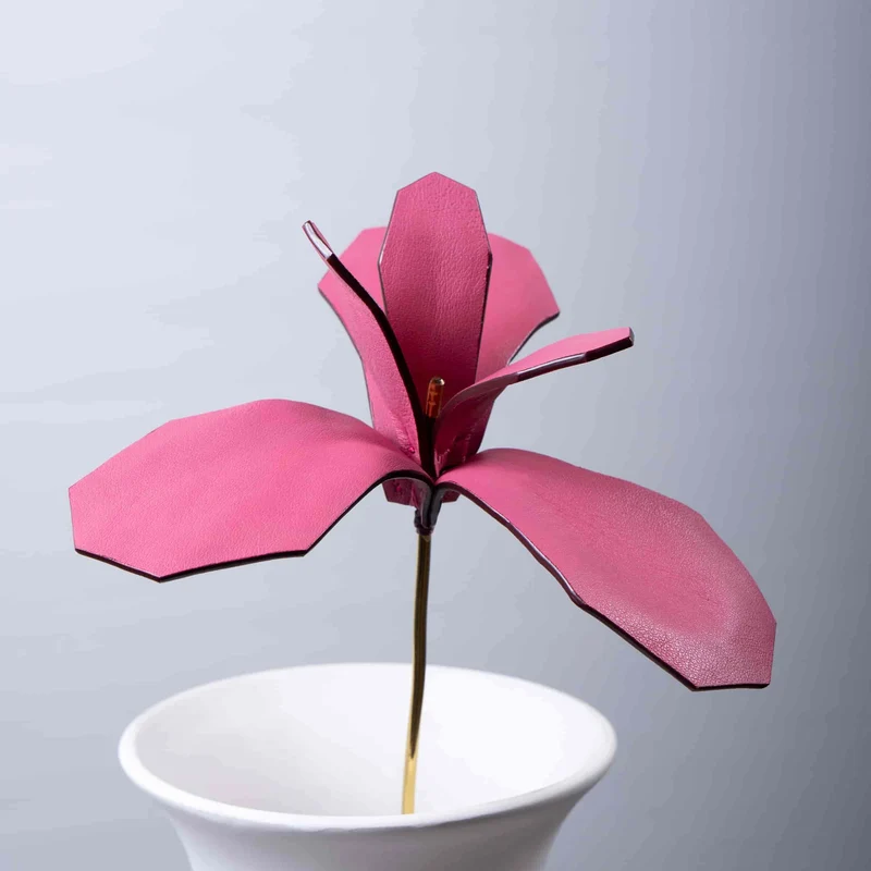 Leather Decorative Object ÈDEN by MARCO Atelier