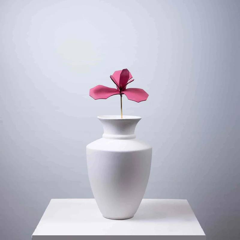 Leather Decorative Object ÈDEN by MARCO Atelier