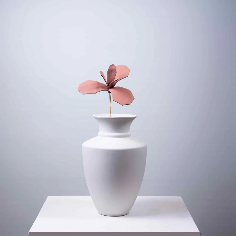 Leather Decorative Object ÈDEN by MARCO Atelier