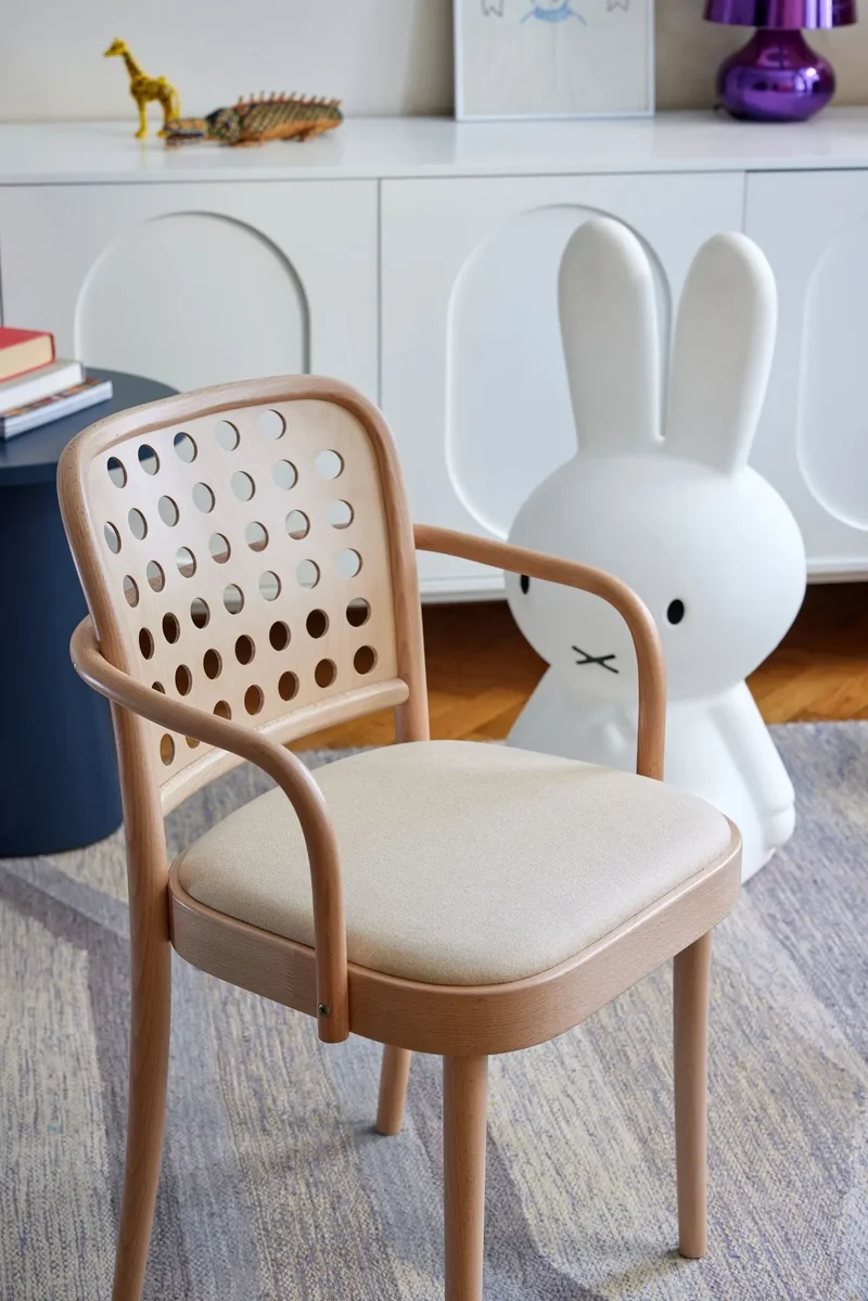 822 Armchair - Veneer/ Solid wood Back & Upholstered Seat