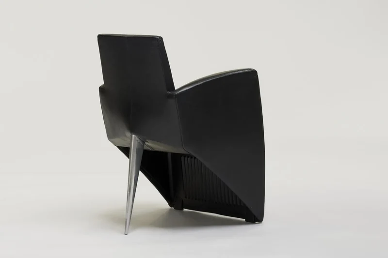 Leather armchair 'J série Lang' by Philippe Starck