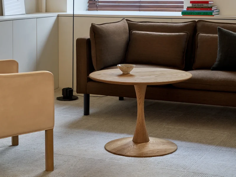 ND104 Trisse Coffee Table