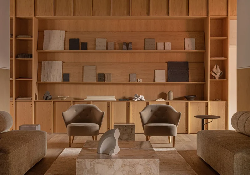 Ingeborg Lounge Chair