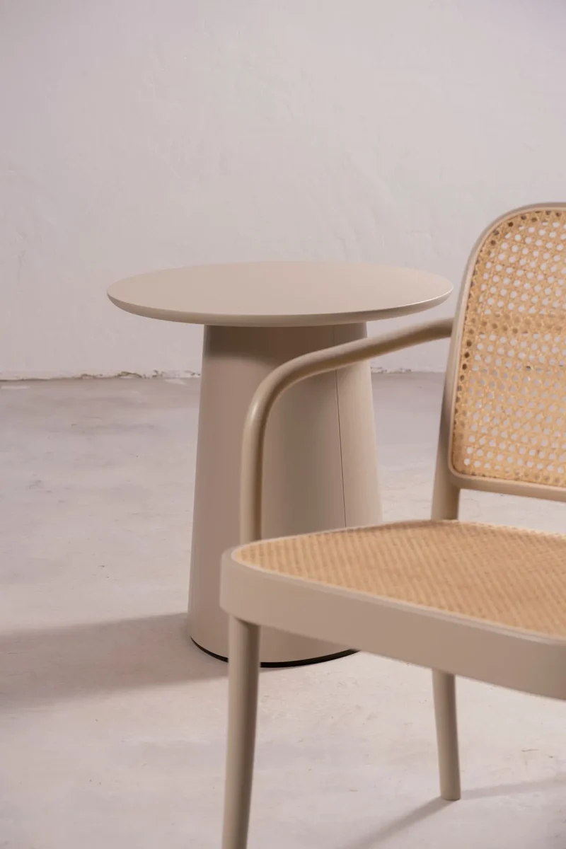 P.O.V. Table 473 - Solid Wood