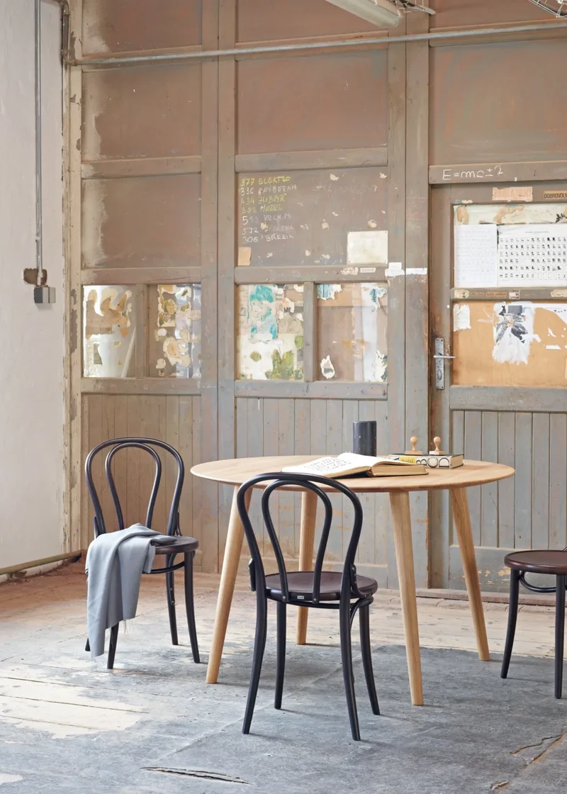 Malmö Table 707