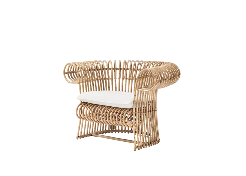 R 513 Armchair