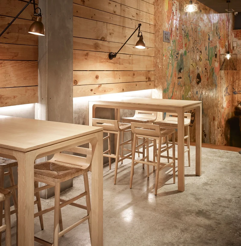 Kimua Bar Stool 80 cm