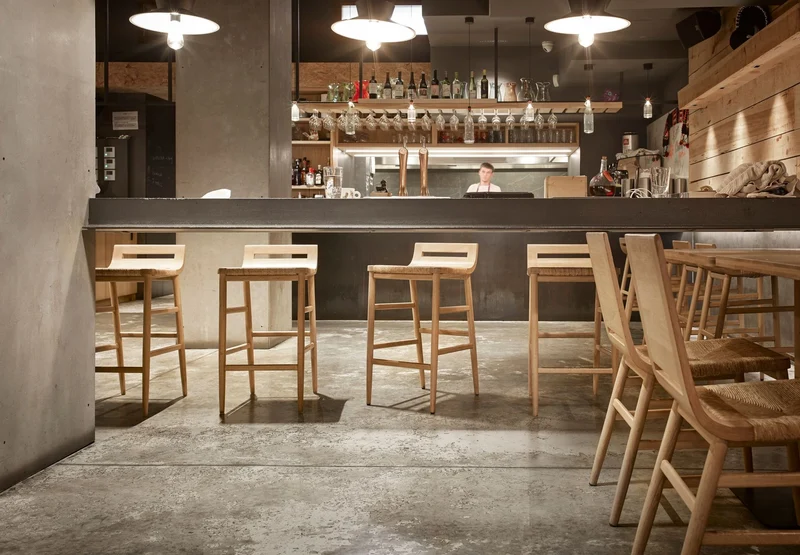 Kimua Bar Stool 80 cm