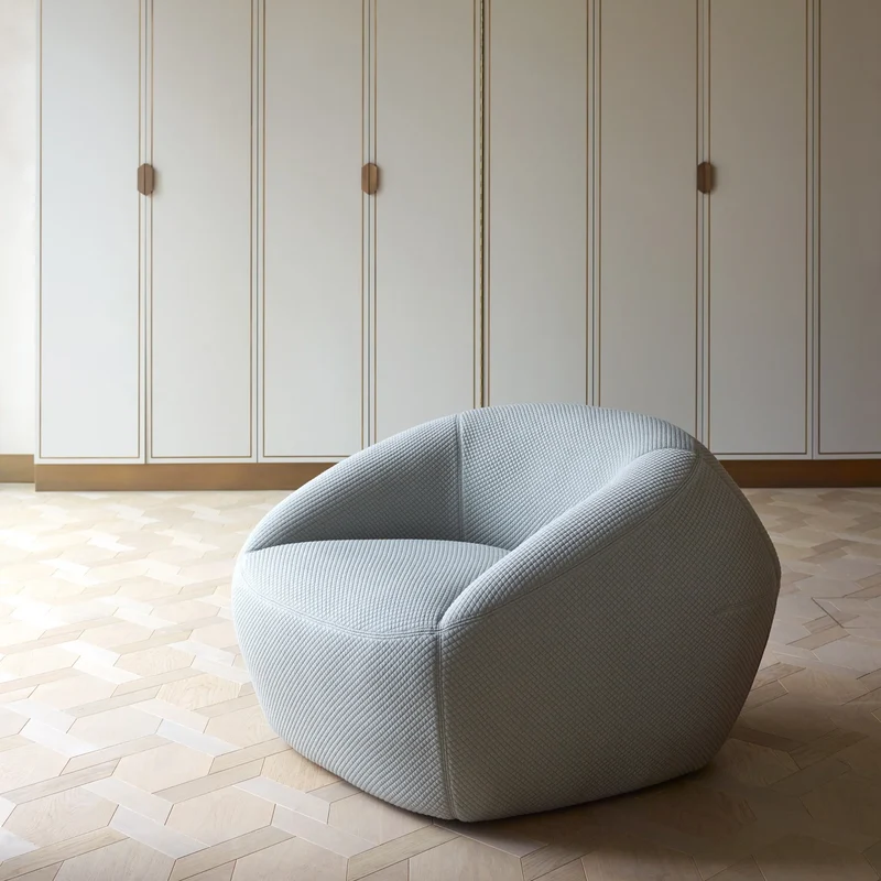 Chaise lounge, Jinx