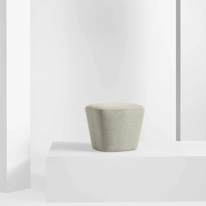 Pouf, Famiglia