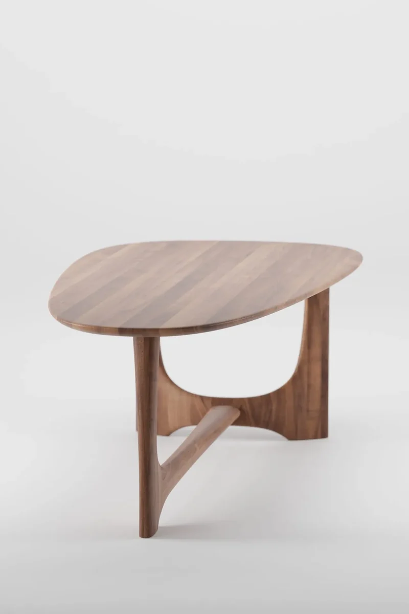 Oskar Table