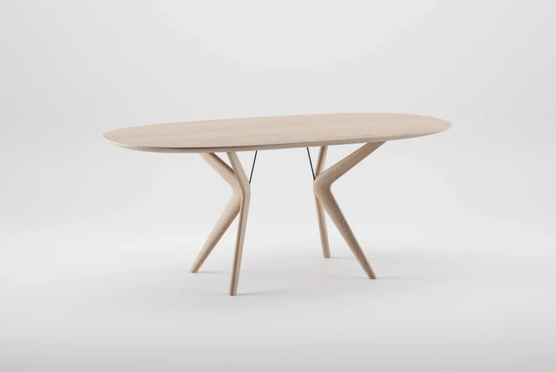 Lakri Oval Table
