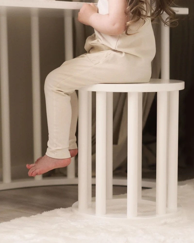 LUOTO stool | white