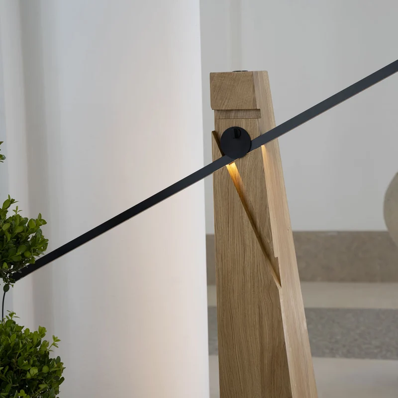 Wooden Floor Lamp ASTOLFO by Amedeo G. Cavalchini for Lumen Center