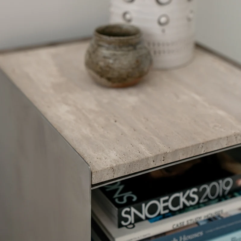 Salontafel Sofia – Wit travertin en chroom: een perfecte combinatie - stainless steel