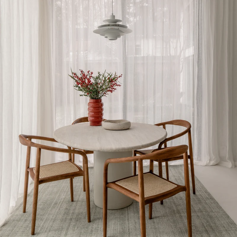 Eettafel Reef - Latte StoneSkin poot - Wit Travertin blad half gevuld - 140 cm