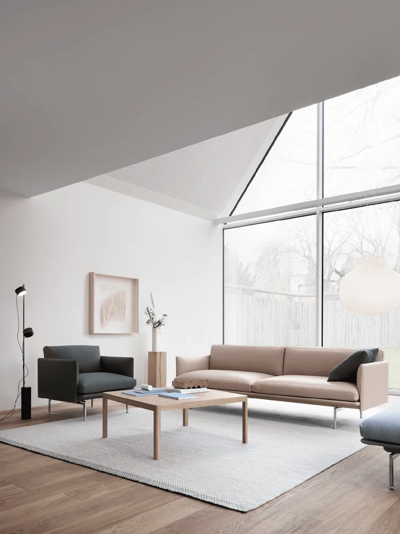 (1pc) Outline Sofa