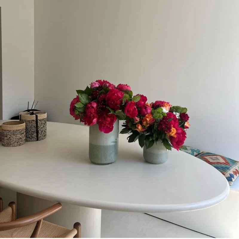 Ovale eettafel betonlook - Dena - Latte - 220cm - StoneSkin