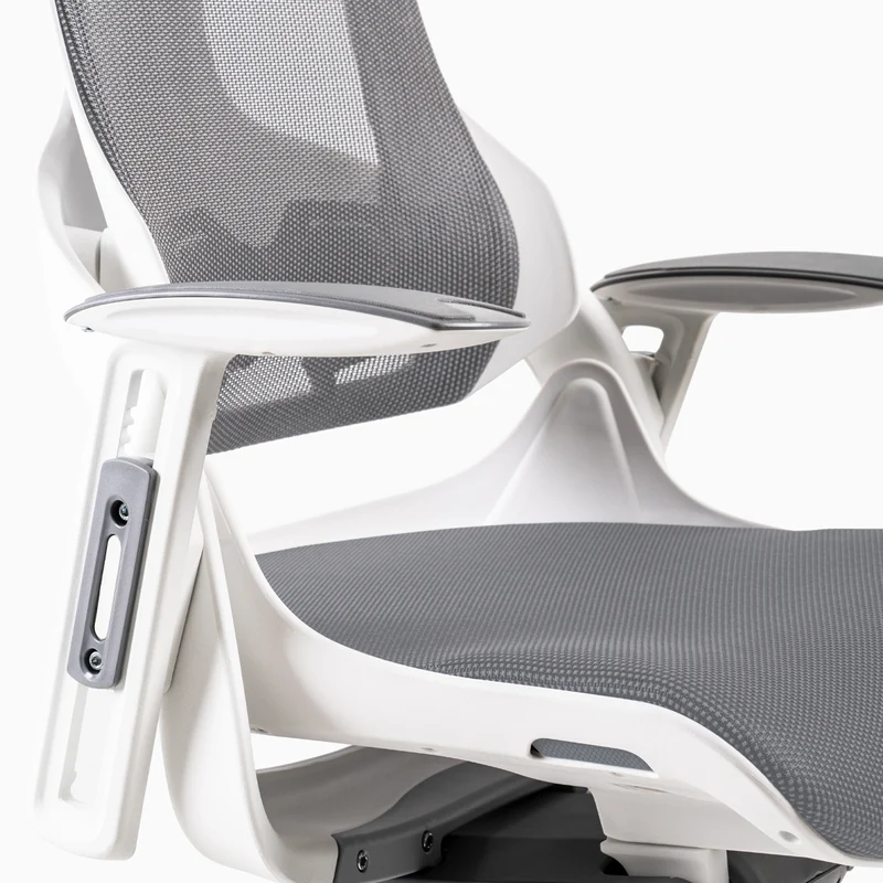 Desky Pro+ Ergonomic Chair
