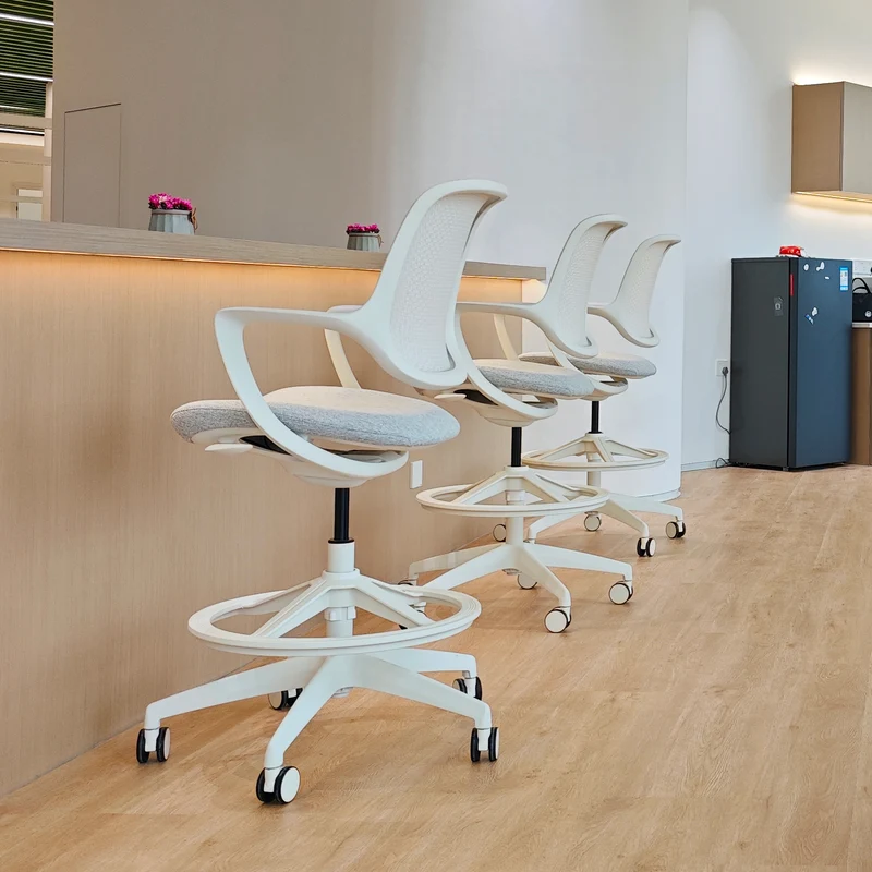 Almost Perfect Desky Evoque Low Back Office Chair