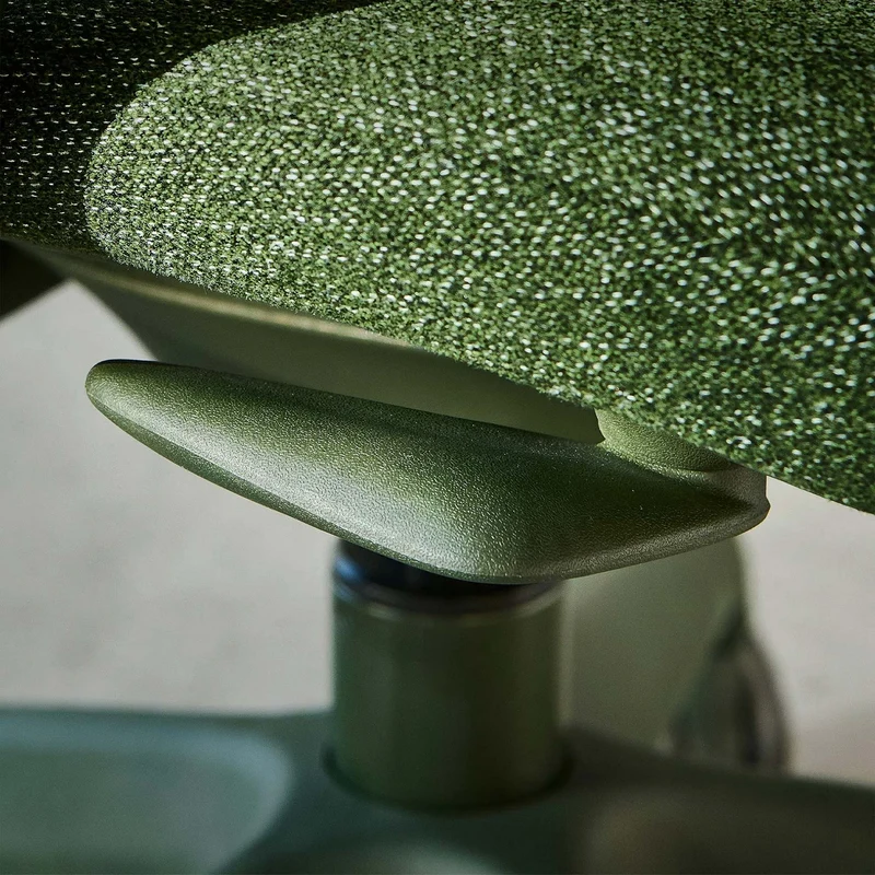 Almost Perfect Desky Evoque Low Back Office Chair