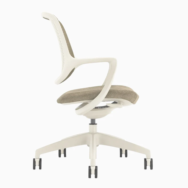 Almost Perfect Desky Evoque Low Back Office Chair