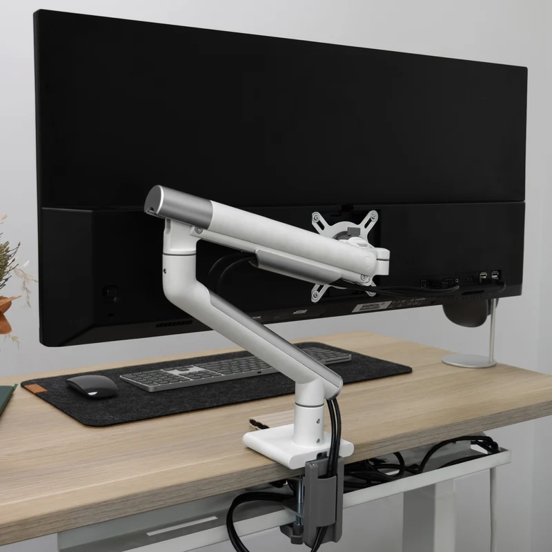 Almost Perfect Desky Single Slim Aluminium Monitor Arm