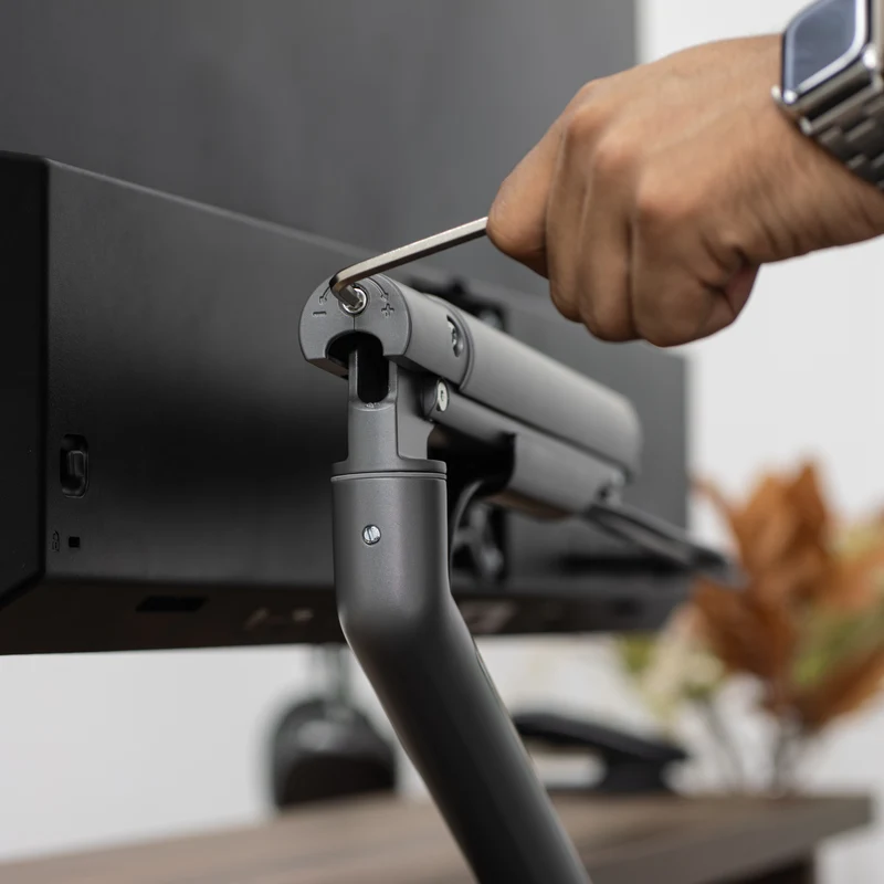 Almost Perfect Desky Single Slim Aluminium Monitor Arm