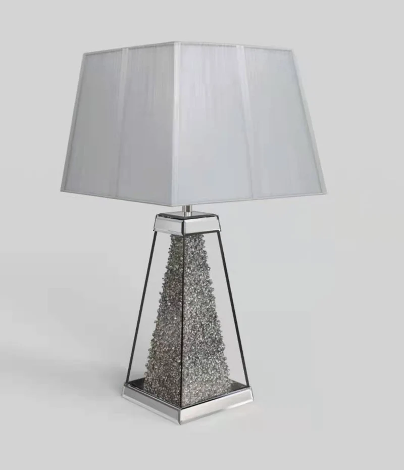 LAMPE BRISEE