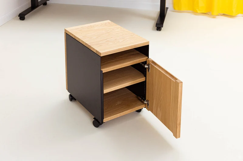 Mobile cabinet