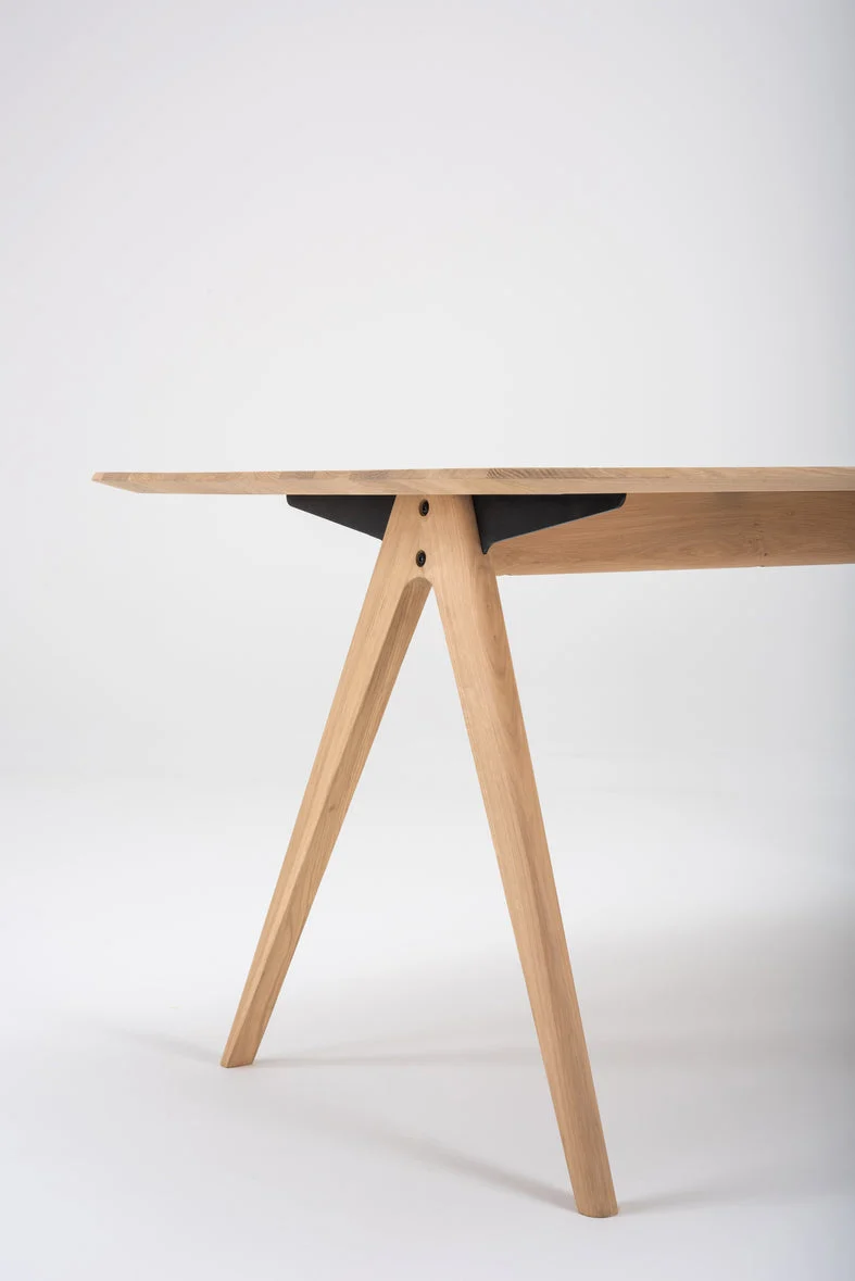 Gazzda Table - Ava