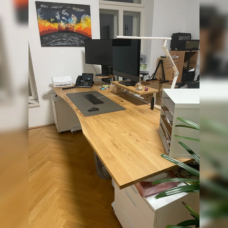 Floating shelf
