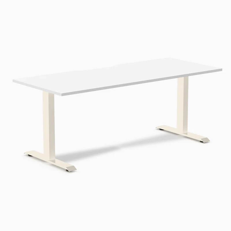 Desky Zero Scalloped Laminate Office Desk