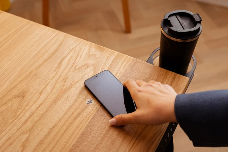 L shaped corner sit-stand desk with extended cable management