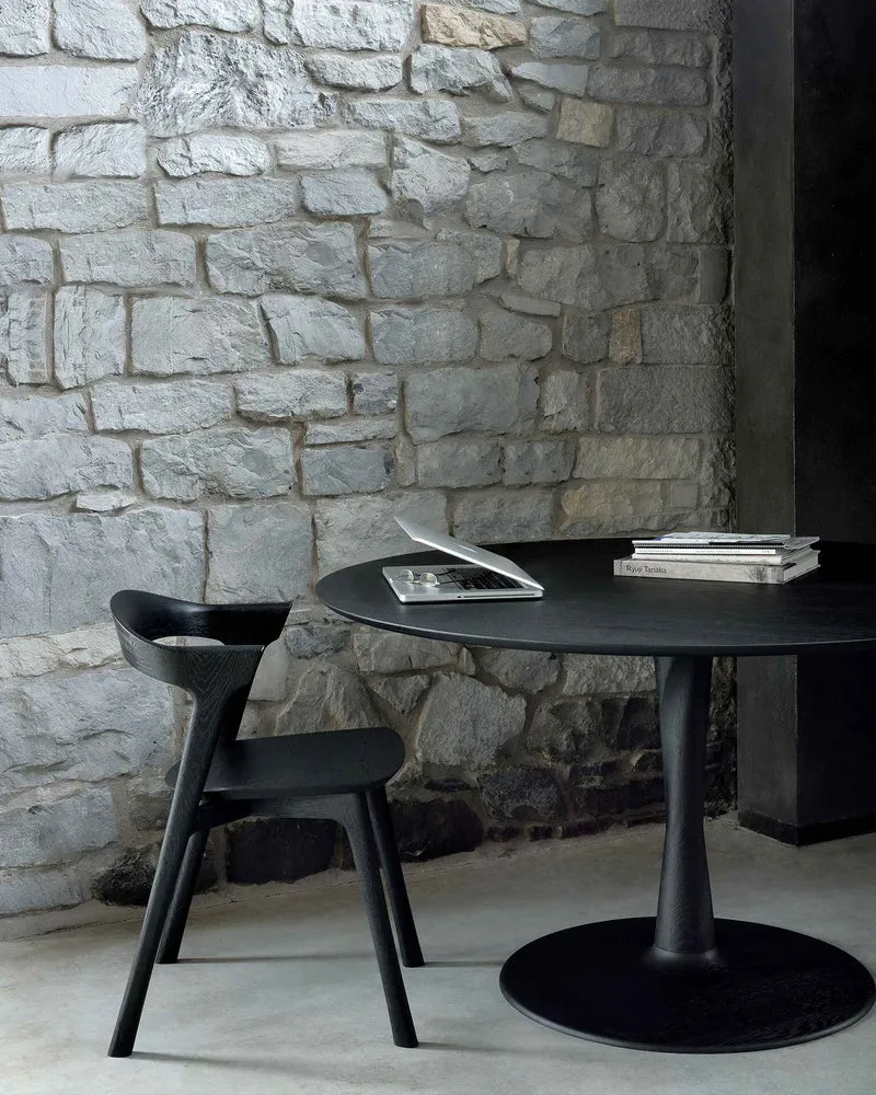 Table à manger ronde Ethnicraft - Torsion chêne noir