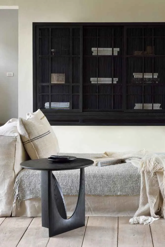 Ethnicraft Table d'appoint - Geometric chêne noir