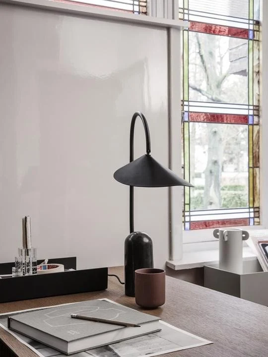 Lampe de table Ferm Living - Arum